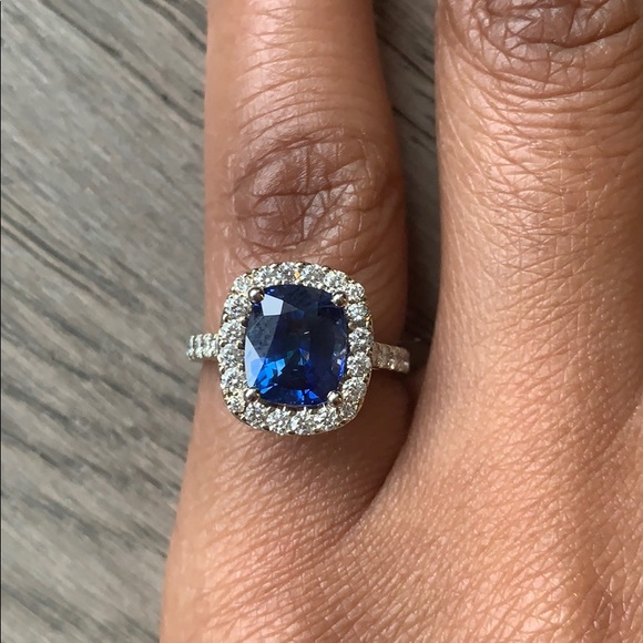Sapphire and Diamond engagement ring size 4 - Picture 9 of 12